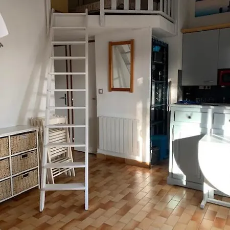 Charmant 2 Chambres Pour 6 Personnes Avec Piscine, Proche Plage Et Commerces - Cap D'agde - Ref: Eur 137h דירה